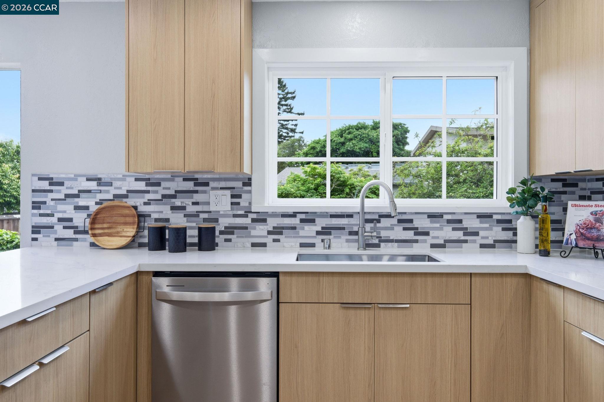 7204 Blake Street El Cerrito, CA 94530 - Photo 23 of 61