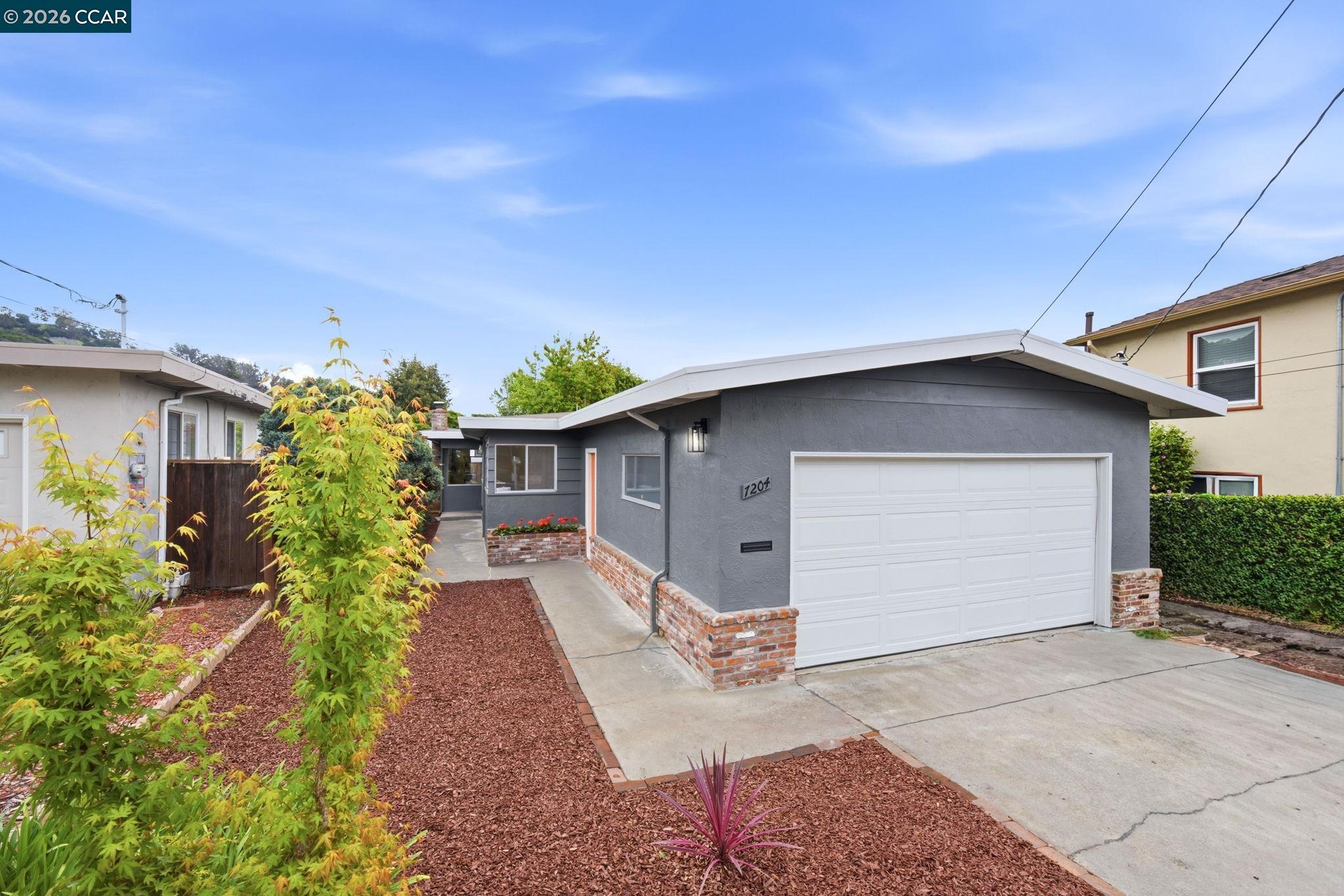 7204 Blake Street El Cerrito, CA 94530 - Photo 3 of 61