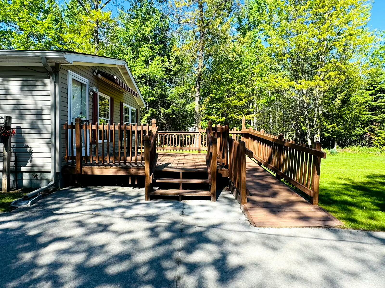 1089 Birch Road Alpena, MI 49707 - Photo 3 of 27 Gallery Image 3