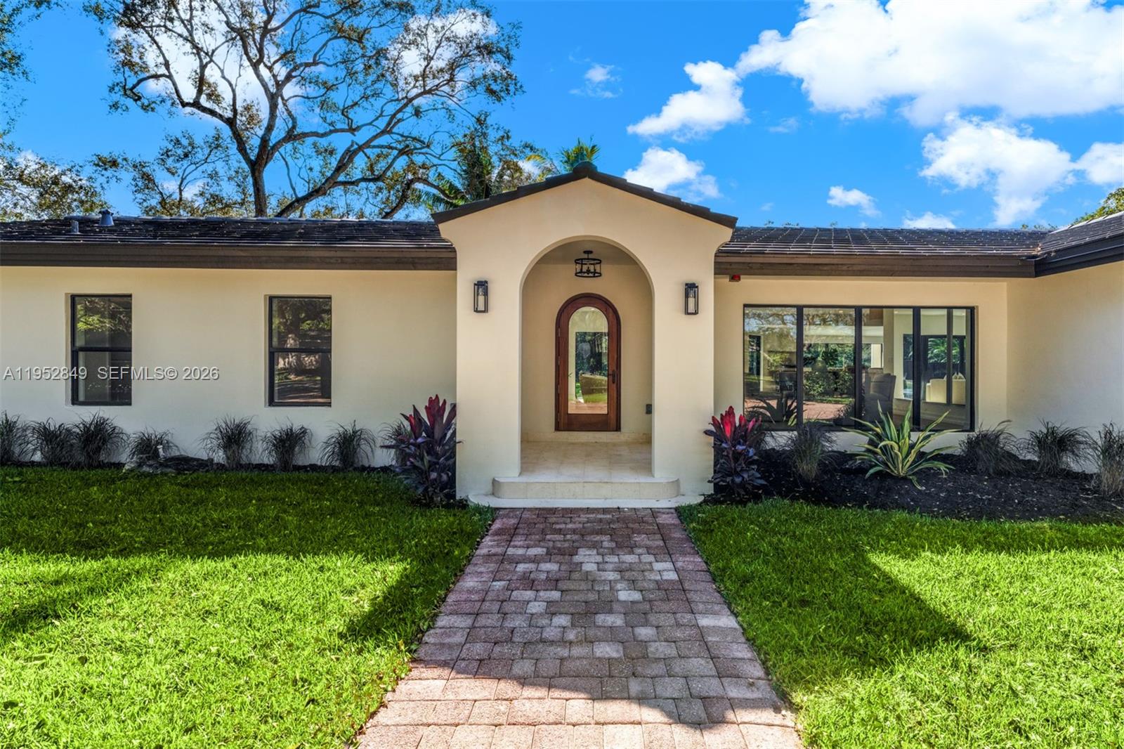 6650 Southwest 127th Street Pinecrest, FL 33156 - Photo 2 of 29