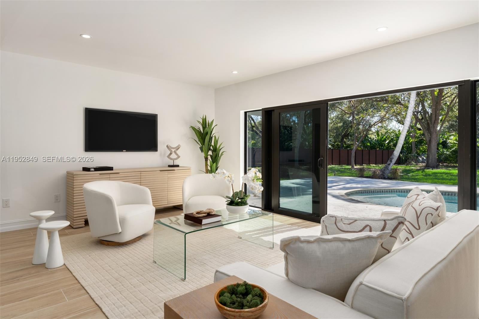 6650 Southwest 127th Street Pinecrest, FL 33156 - Photo 4 of 29