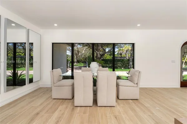 $3,500,000 | 6650 Southwest 127th Street, Pinecrest, FL 33156