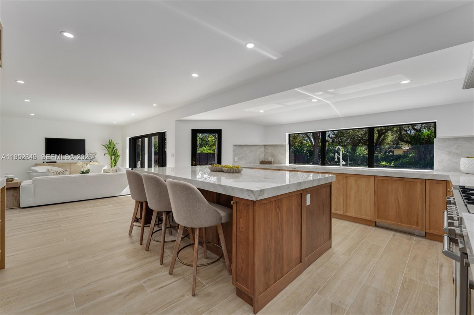 6650 Southwest 127th Street Pinecrest, FL 33156 - Photo 8 of 29