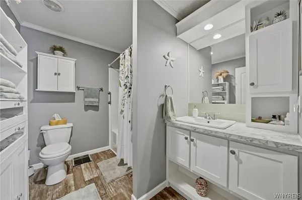 $129,000 | 260 Sunset Drive, Holley, NY 14470