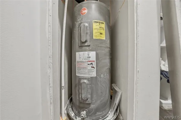 $129,000 | 260 Sunset Drive, Holley, NY 14470