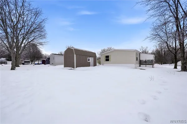 $129,000 | 260 Sunset Drive, Holley, NY 14470