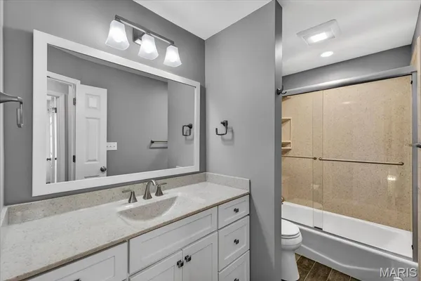 $255,000 | 1038 Brooksgate Manor Drive, Kirkwood, MO 63122