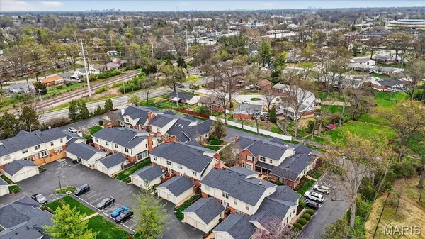 $255,000 | 1038 Brooksgate Manor Drive, Kirkwood, MO 63122