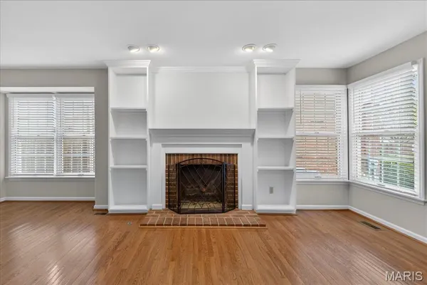 $255,000 | 1038 Brooksgate Manor Drive, Kirkwood, MO 63122