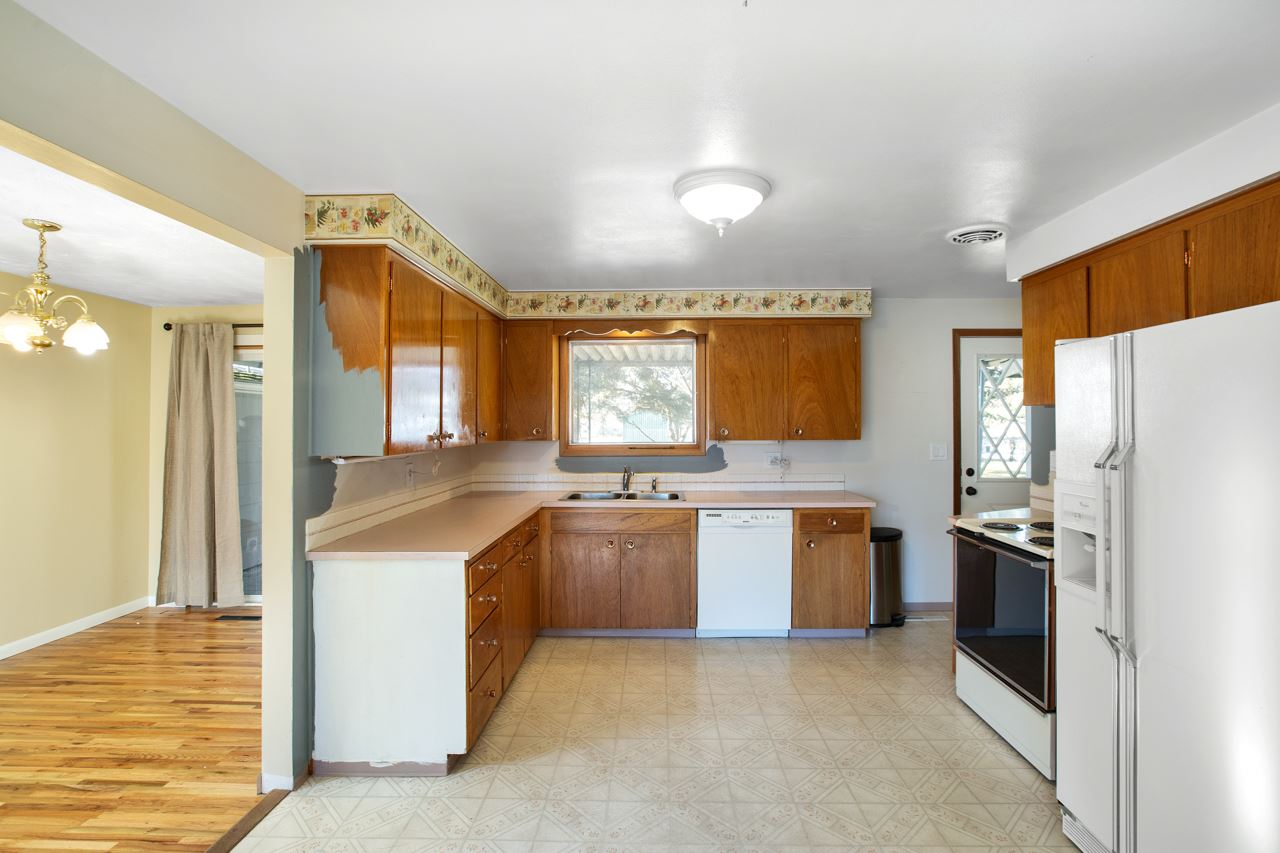 3903 North Farr Road Spokane, WA 99206 - Photo 7 of 20