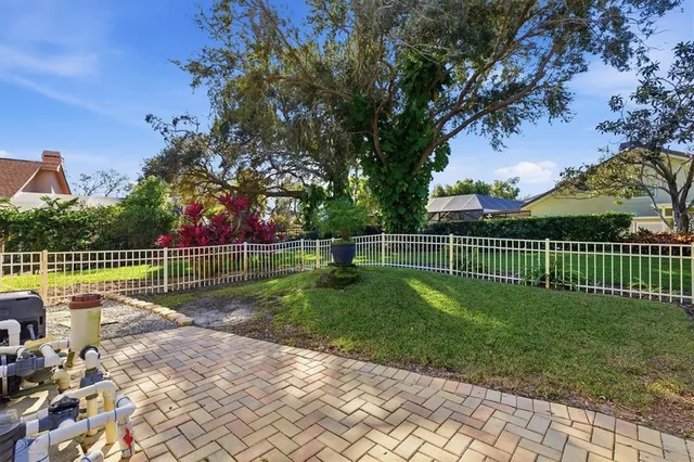 $775,000 | 716 Woodmont Drive, Tarpon Springs, FL 34689
