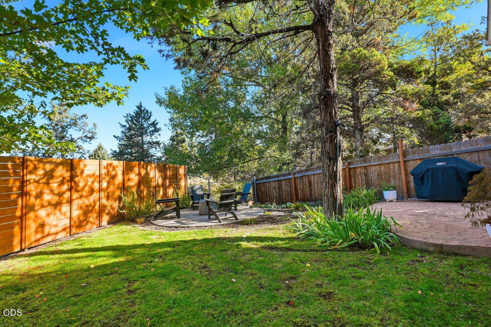 1571 Northeast Butler Market Road Bend, OR 97701 - Photo 23 of 32 Gallery Image 23