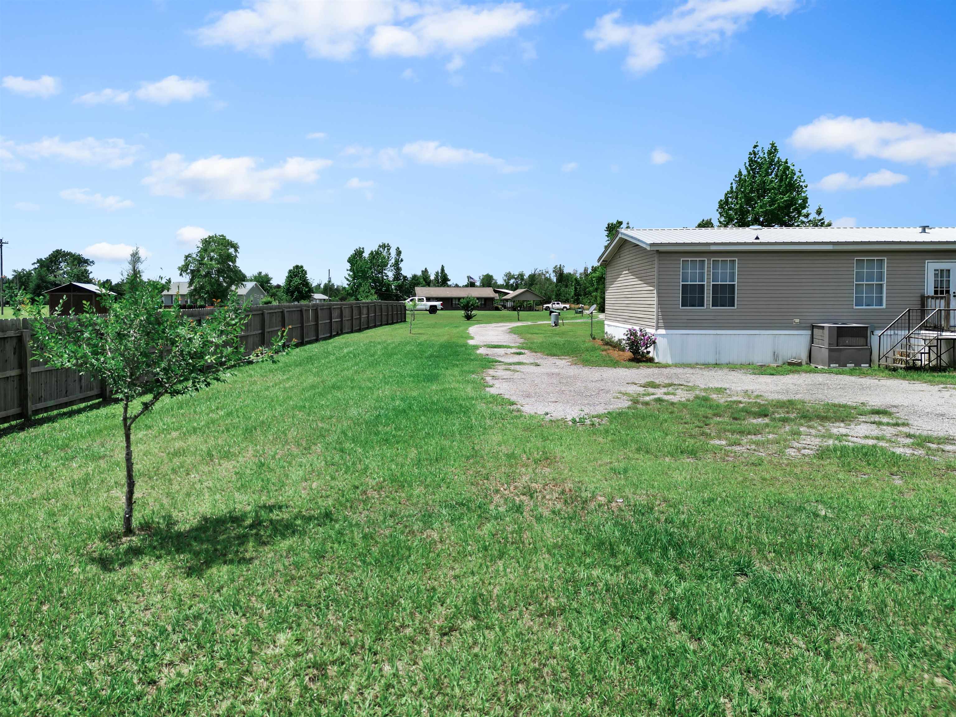 20711 County Road 275 Altha, FL 32421 - Photo 3 of 35