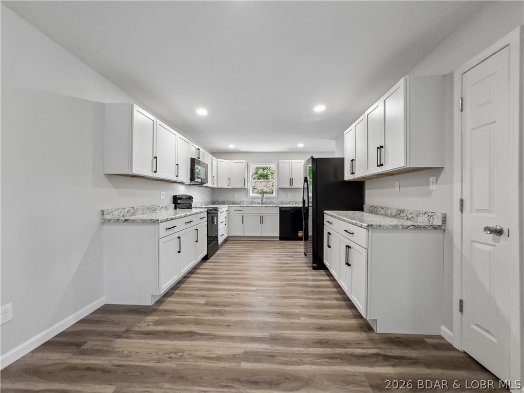 324 3rd Street Camdenton, MO 65020 - Photo 7 of 52