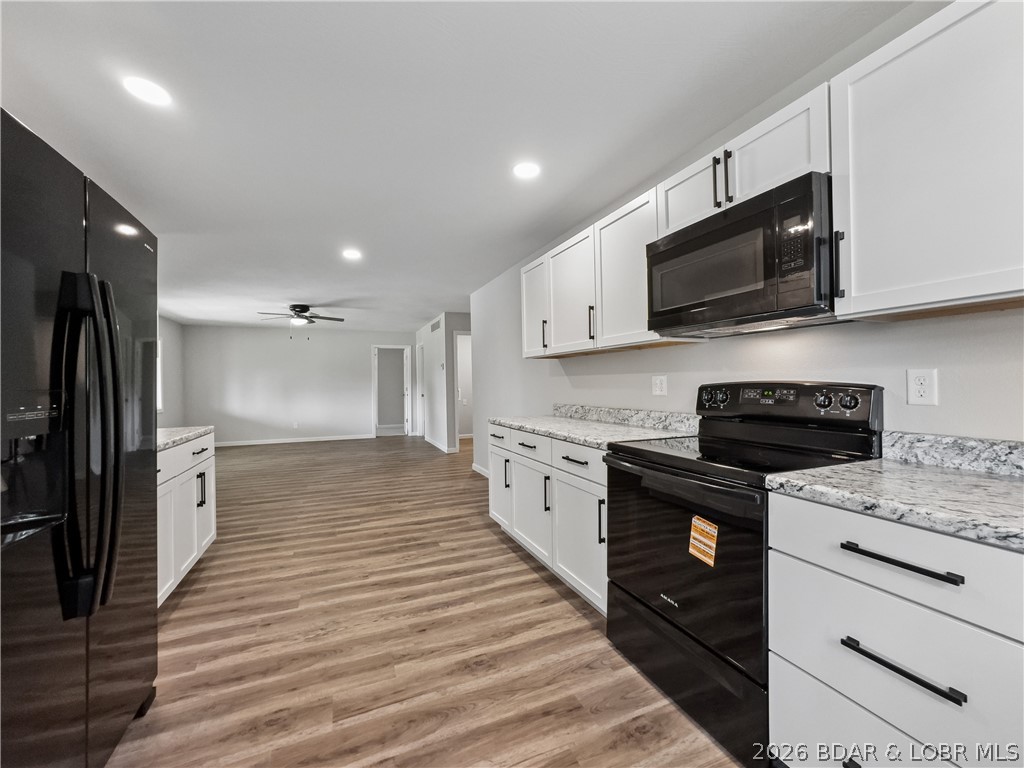 324 3rd Street Camdenton, MO 65020 - Photo 10 of 52