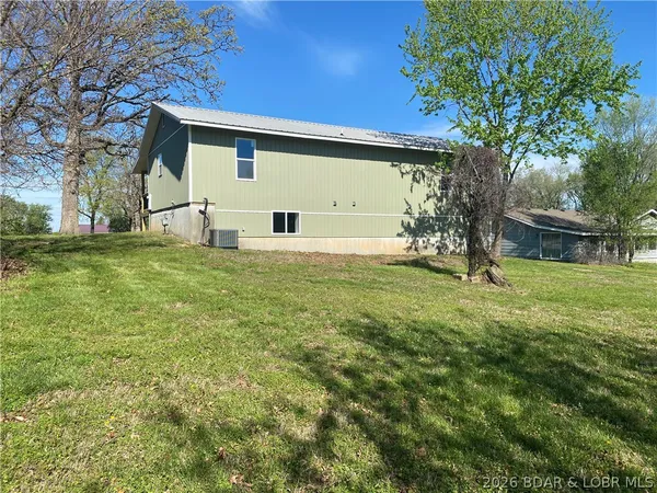 $399,900 | 324 3rd Street, Camdenton, MO 65020