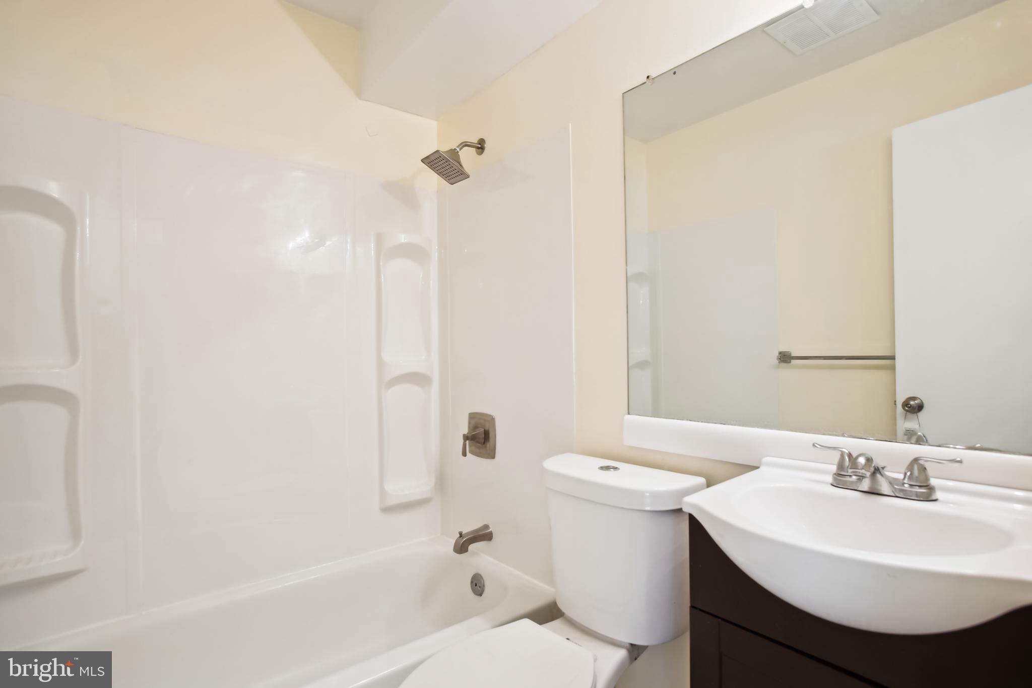 7415 Loisdale Road Springfield, VA 22150 - Photo 12 of 48 Gallery Image 12