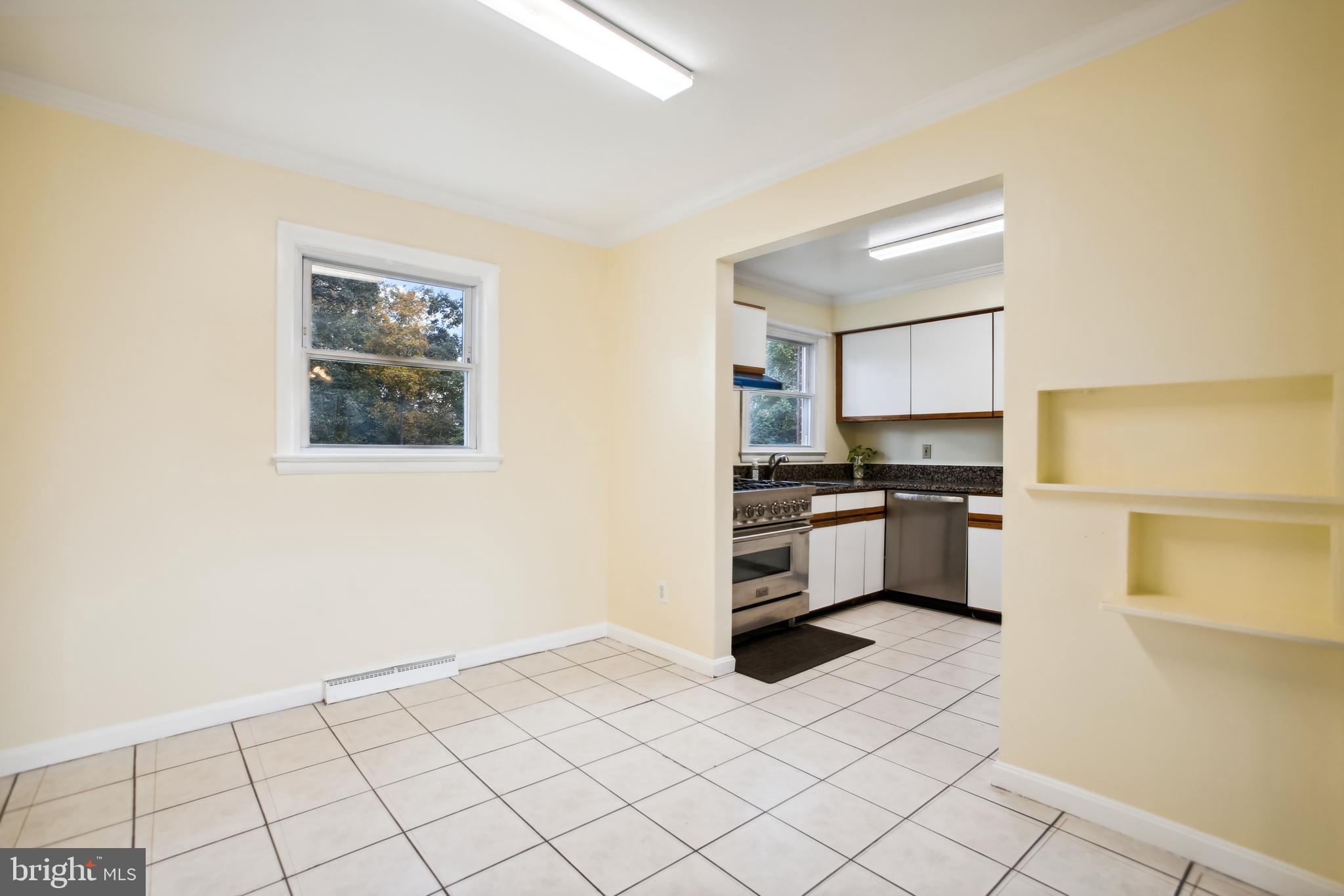 7415 Loisdale Road Springfield, VA 22150 - Photo 7 of 48 Gallery Image 7