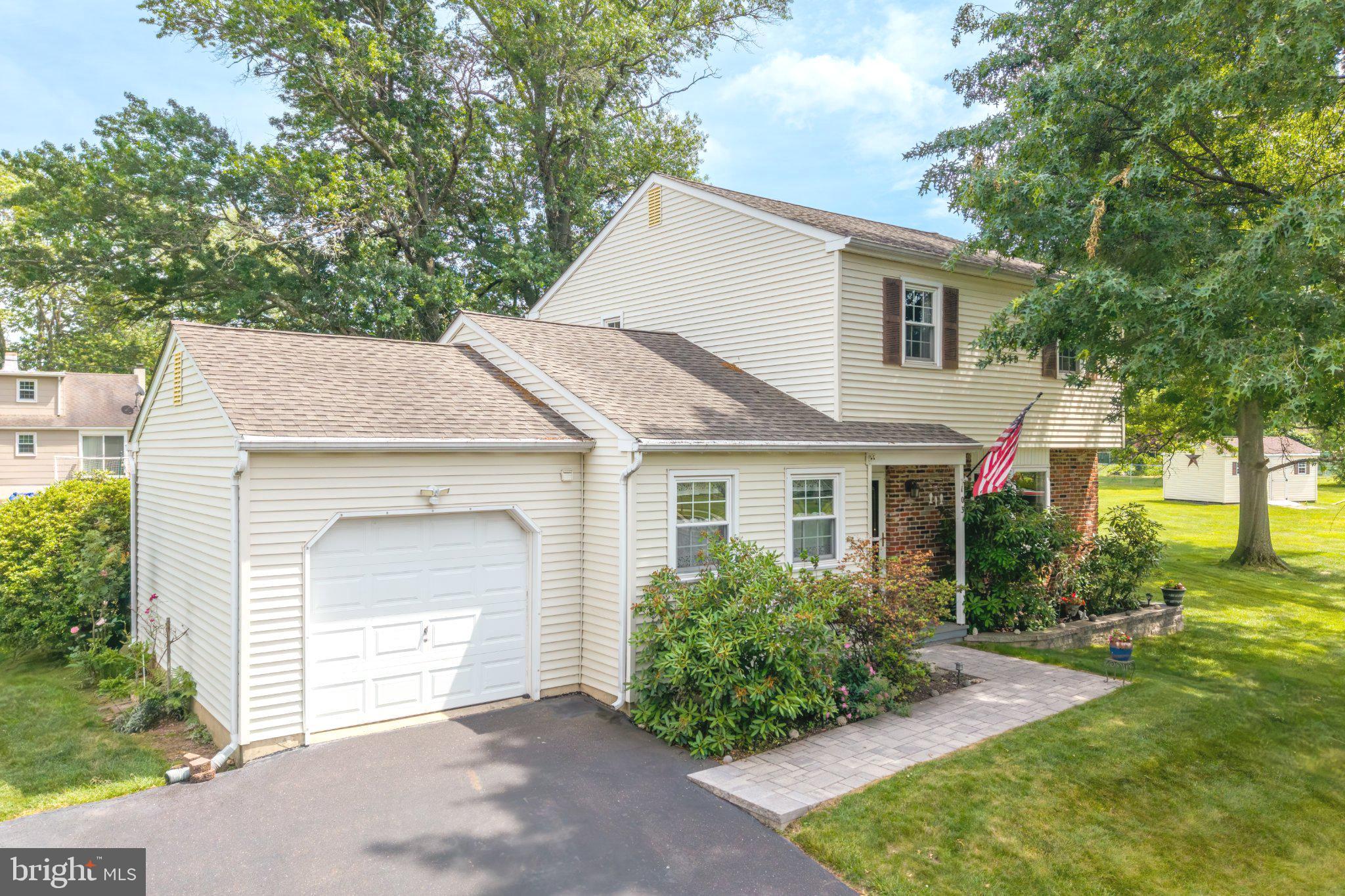 Welcome home to 103 Olde Pilgrim Road!