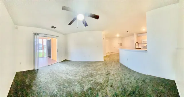 $1,450 | 5459 Vineland Road, Unit 4210, Orlando, FL 32811