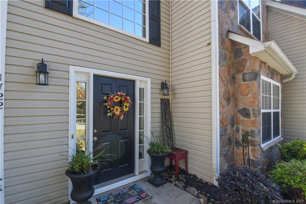 1722 Newland Road Denver, NC 28037 - Photo 2 of 37