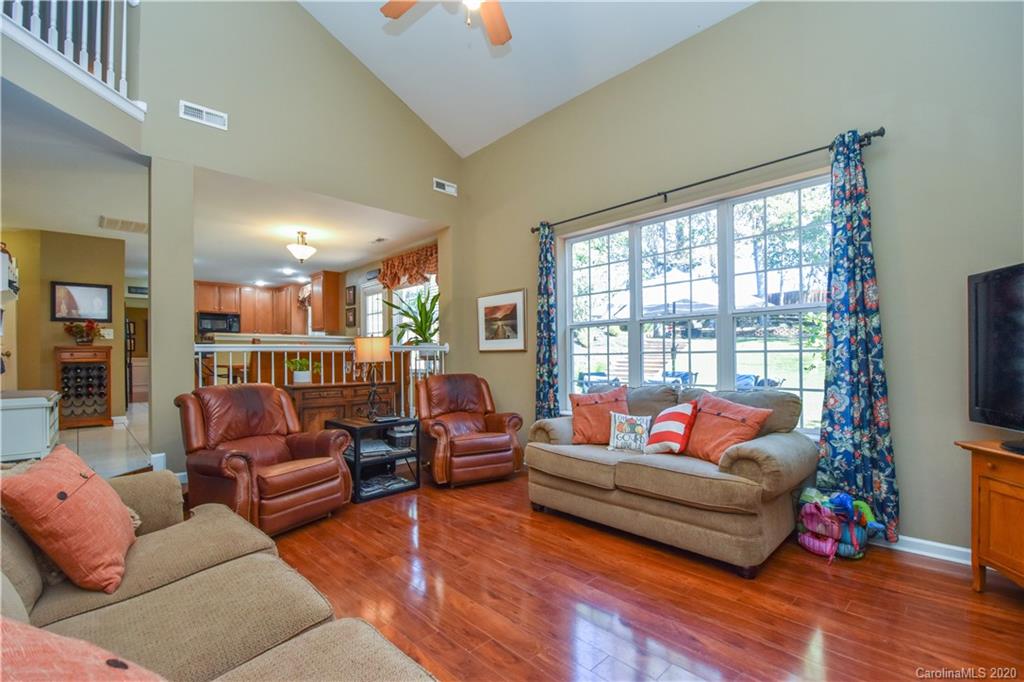 1722 Newland Road Denver, NC 28037 - Photo 10 of 37