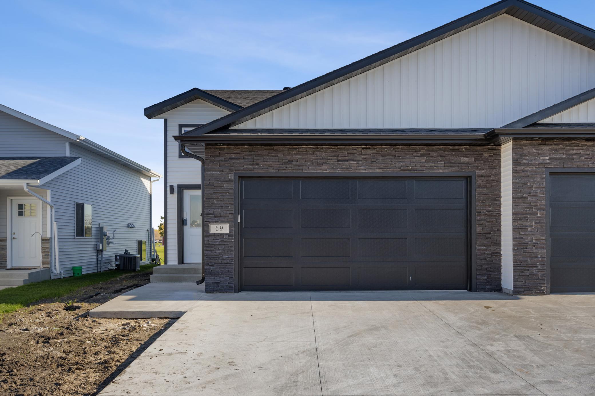 69 Cedar Drive Mapleton, ND 58059 - Photo 1 of 23