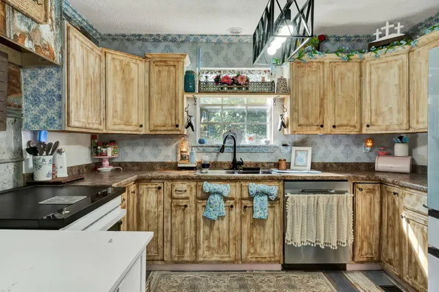 $310,000 | 663 Diamond Circle, LaFayette, GA 30728