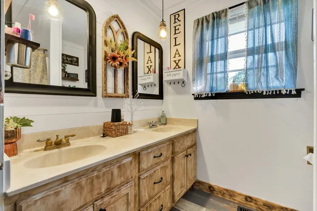 $310,000 | 663 Diamond Circle, LaFayette, GA 30728