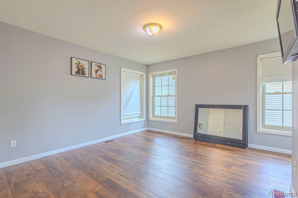 45276 Thornhill Road Canton, MI 48188 - Photo 48 of 77