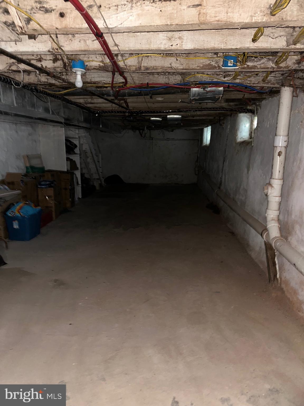 51 High Street Philadelphia, PA 19144 - Photo 20 of 20 a close view of stove