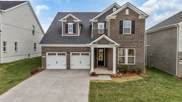 $669,990 | 240 Pin High Drive, Mount Juliet, TN 37122