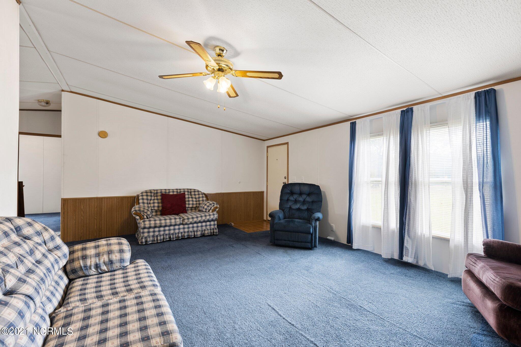 1125 East Barr Road Chocowinity, NC 27817 - Photo 20 of 37 21