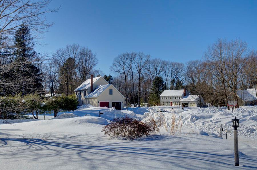 12 Valley Road Cape Elizabeth, ME 04107 - Photo 3 of 31 The neighborhood, equipped with a...