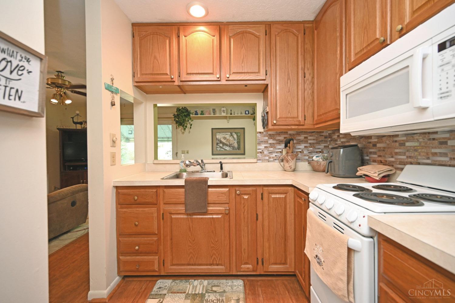 8704 Livingston Road Cincinnati, OH 45251 - Photo 31 of 89 Gallery Image 31
