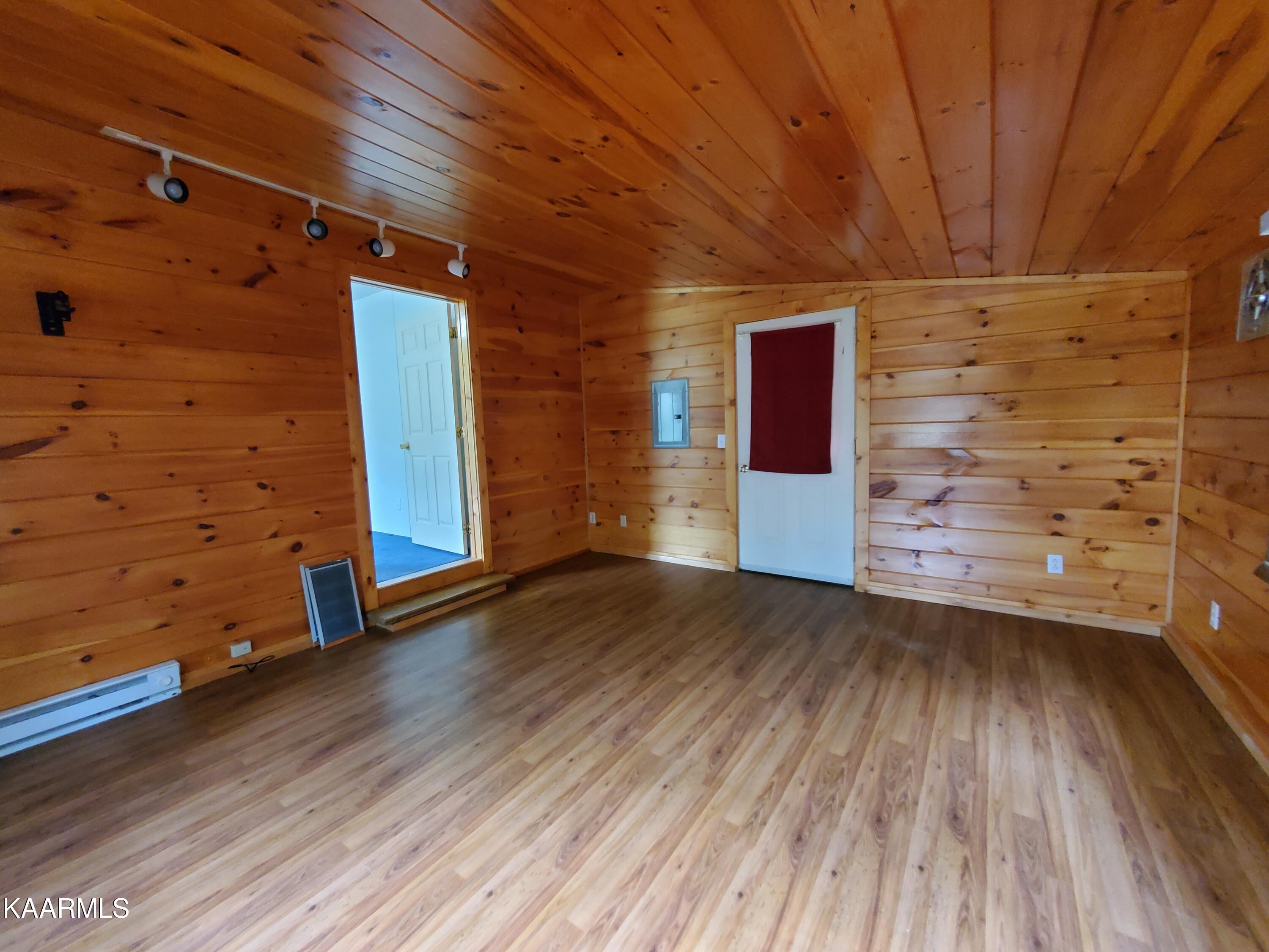 1441 Seagle Hollow Road Sevierville, TN 37876 - Photo 29 of 40 Bonus Room off of 3rd Bedroom and Deck