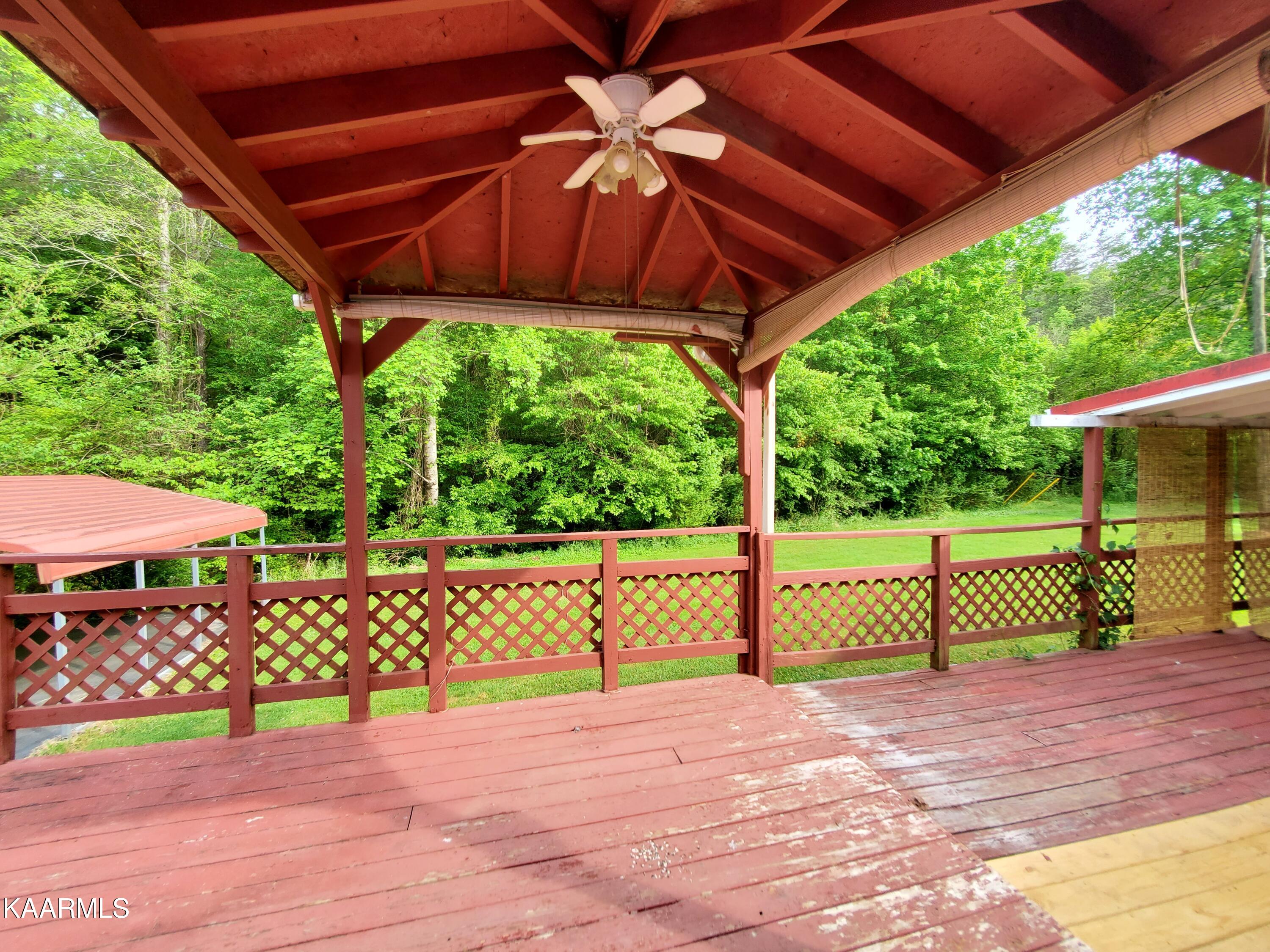 1441 Seagle Hollow Road Sevierville, TN 37876 - Photo 31 of 40 Covered Deck