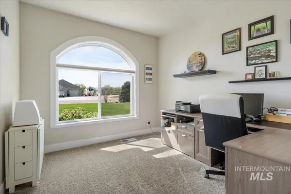 $825,000 | 28024 Rivers Edge Street, Wilder, ID 83676