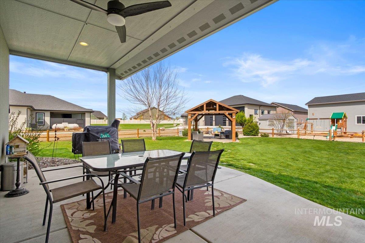 28024 Rivers Edge Street Wilder, ID 83676 - Photo 33 of 50