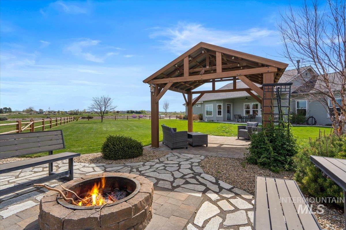 28024 Rivers Edge Street Wilder, ID 83676 - Photo 37 of 50