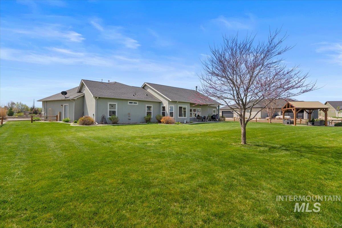 28024 Rivers Edge Street Wilder, ID 83676 - Photo 38 of 50