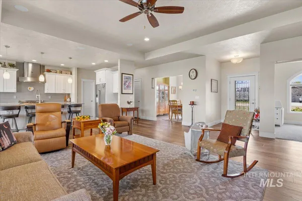 $825,000 | 28024 Rivers Edge Street, Wilder, ID 83676