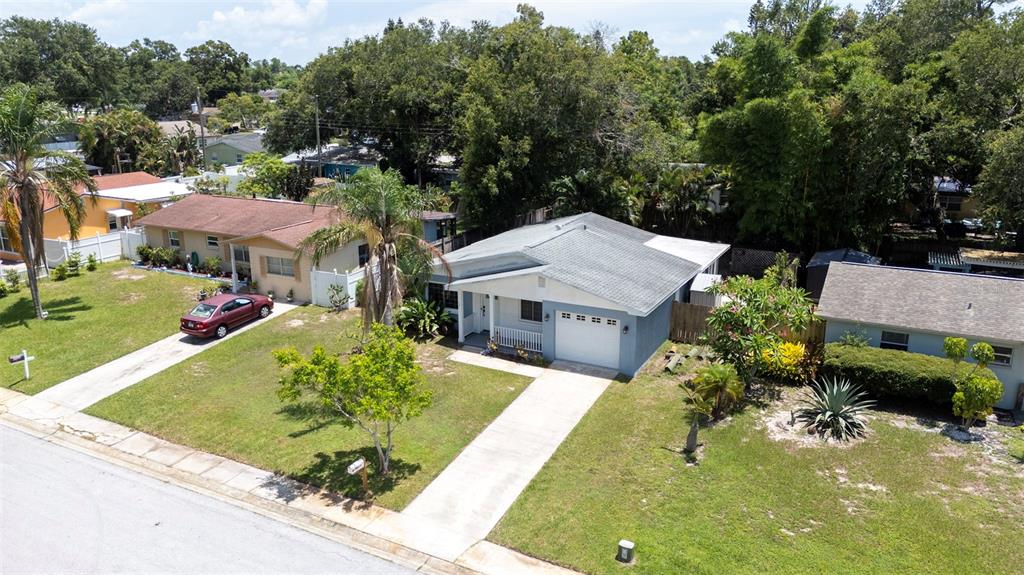 3018 19th Place Southwest Largo, FL 33774 - Photo 3 of 31