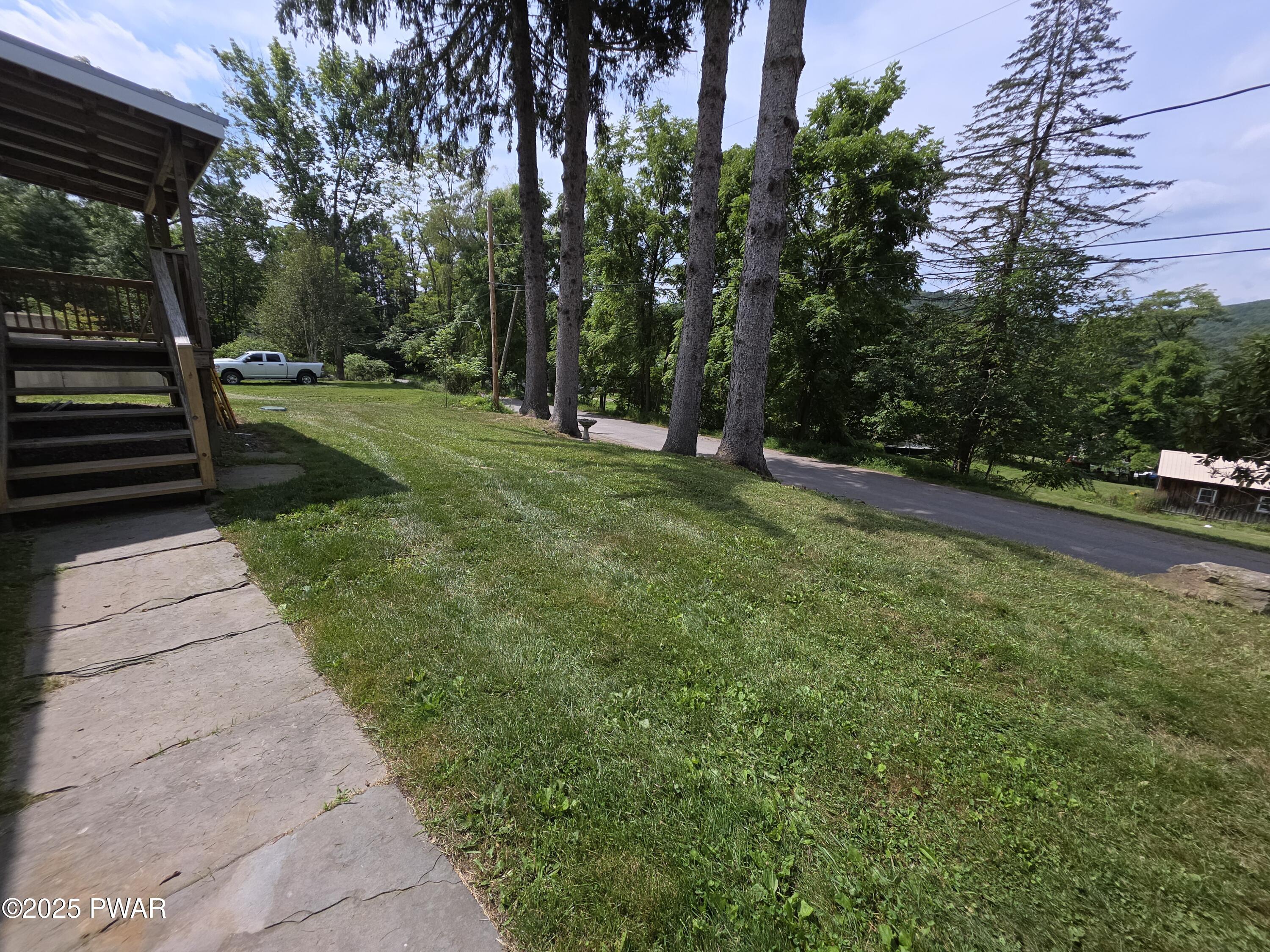 440 Old Union Road Equinunk, PA 18417 - Photo 20 of 30 Front Yard
