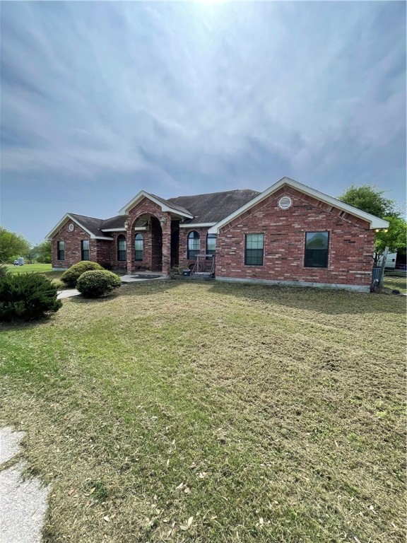 176 Farm To Market 2044  