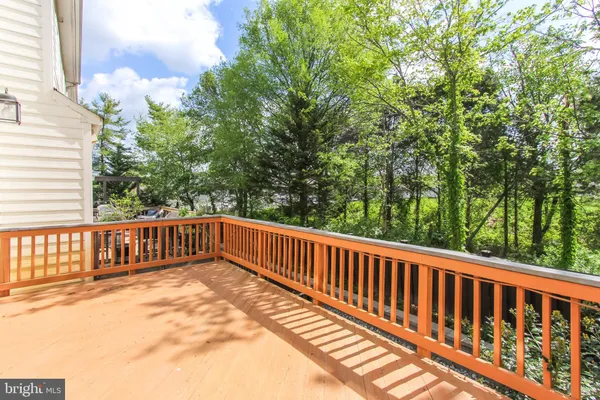 $3,800 | 146 Herndon Mill Circle, Herndon, VA 20170