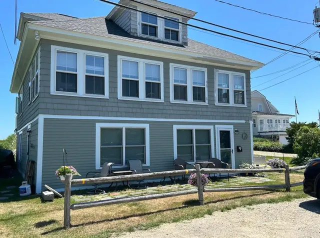 $2,500 | 1300 Ocean Boulevard, Unit 3, Rye, NH 03870