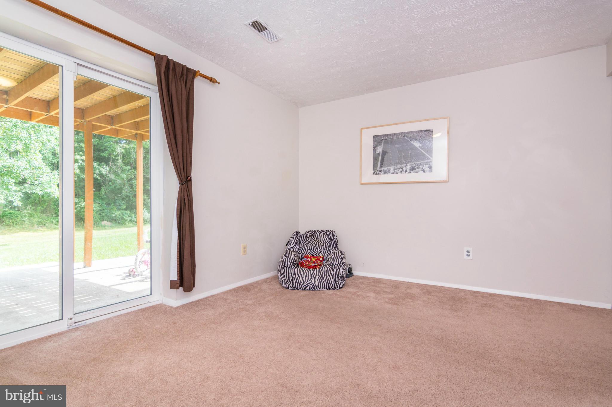 361 Rambling Ridge Court Pasadena, MD 21122 - Photo 18 of 22 Family Room