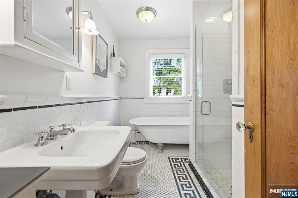 283 Highwood Avenue Ridgewood, NJ 07450 - Photo 22 of 48
