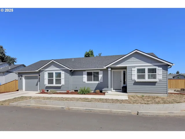$399,999 | 463 35th Street, Springfield, OR 97478